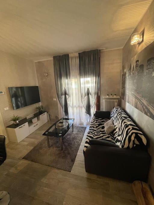 Appartamento Dave'S House Reggio nell'Emilia Esterno foto